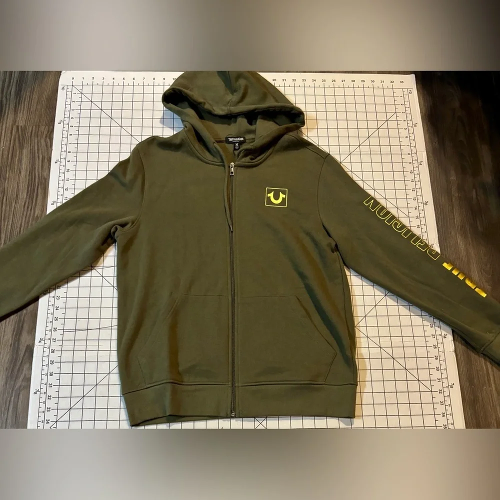 NWT True Religion Men’s Size‎ Medium Kalamata True Block Zip Hoodie